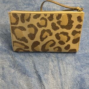 Rothy’s Wristlet Cream and Gold